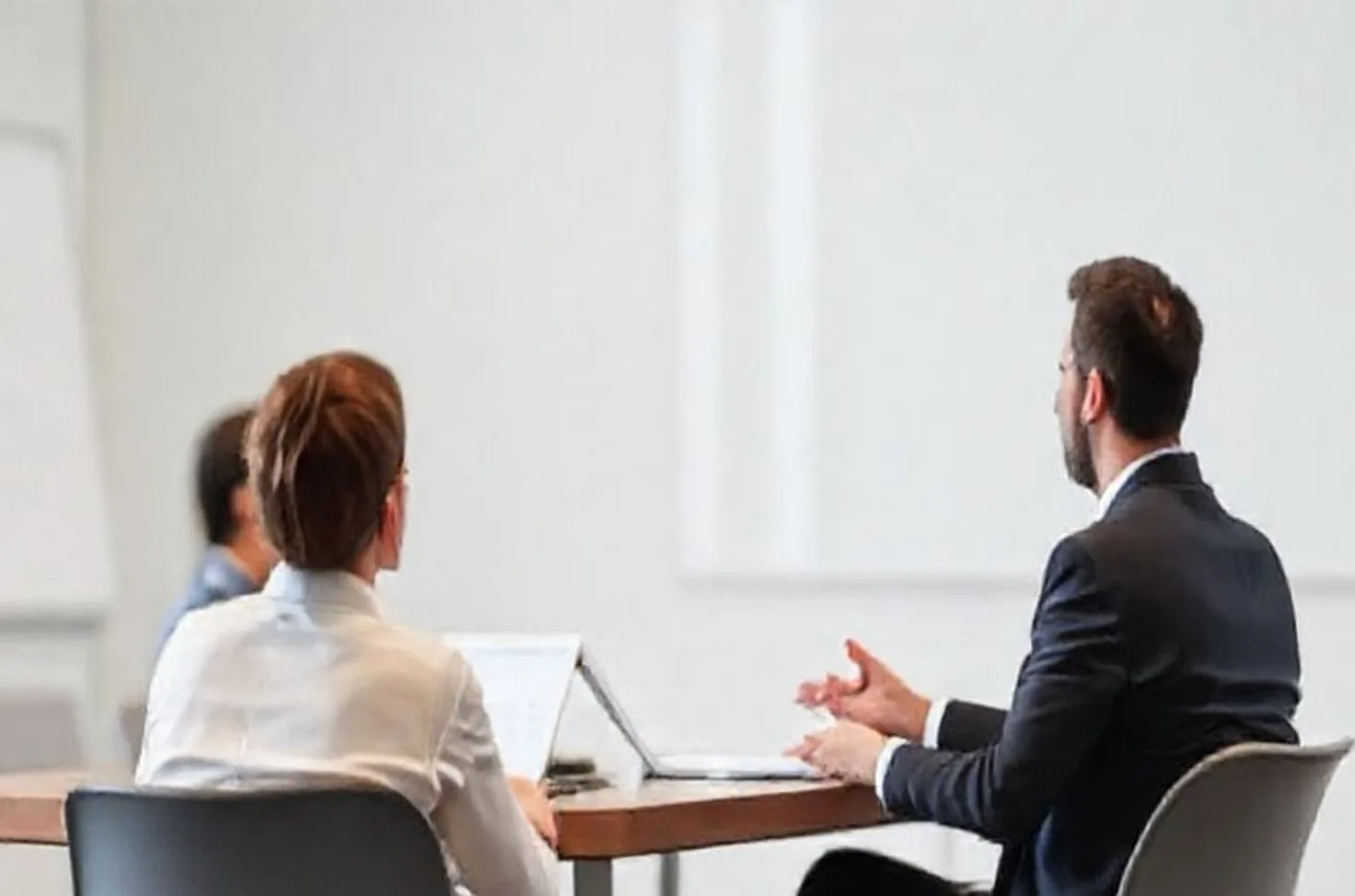 Distraction management seminar professional